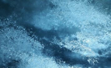 Jak zdjąć osłonę klapy bagażnika Seat Leon?